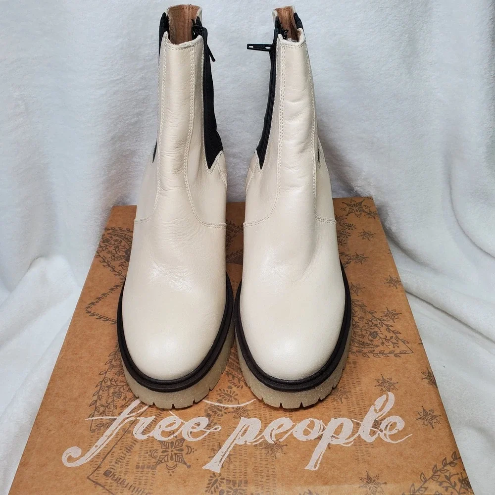 Free People James Y2K Chelsea Boots Coastal Cowgirl Urban Boho‎ Size 6/36.5 NIB